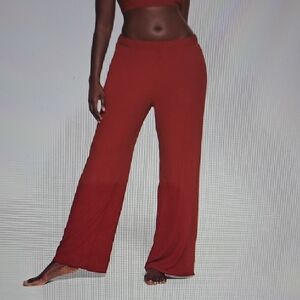 XLARGE    SKIMS SOFT RIBBED LOUNGE PANTS